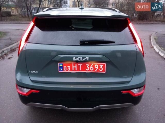 Зеленый Киа Niro, объемом двигателя 0 л и пробегом 121 тыс. км за 22500 $, фото 6 на Automoto.ua
