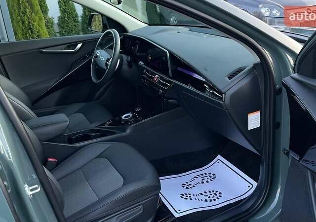 Зеленый Киа Niro, объемом двигателя 0 л и пробегом 3 тыс. км за 24500 $, фото 13 на Automoto.ua
