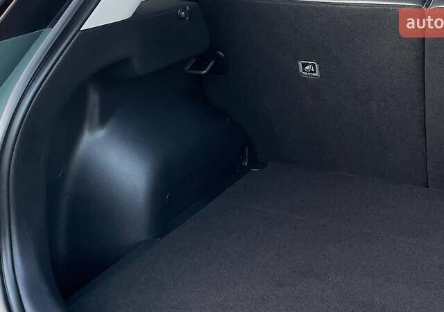 Зеленый Киа Niro, объемом двигателя 0 л и пробегом 3 тыс. км за 24500 $, фото 20 на Automoto.ua