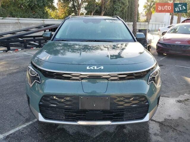 Зеленый Киа Niro, объемом двигателя 0 л и пробегом 25 тыс. км за 12500 $, фото 4 на Automoto.ua