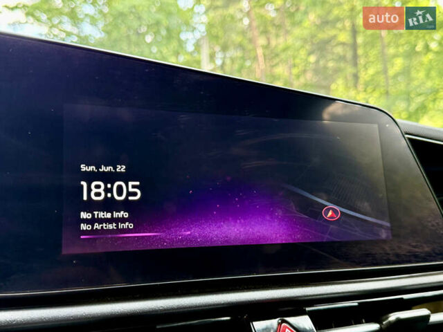 Зеленый Киа Niro, объемом двигателя 0 л и пробегом 26 тыс. км за 25199 $, фото 59 на Automoto.ua