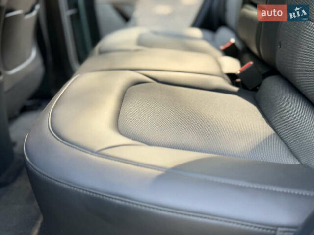 Зеленый Киа Niro, объемом двигателя 0 л и пробегом 26 тыс. км за 25199 $, фото 88 на Automoto.ua