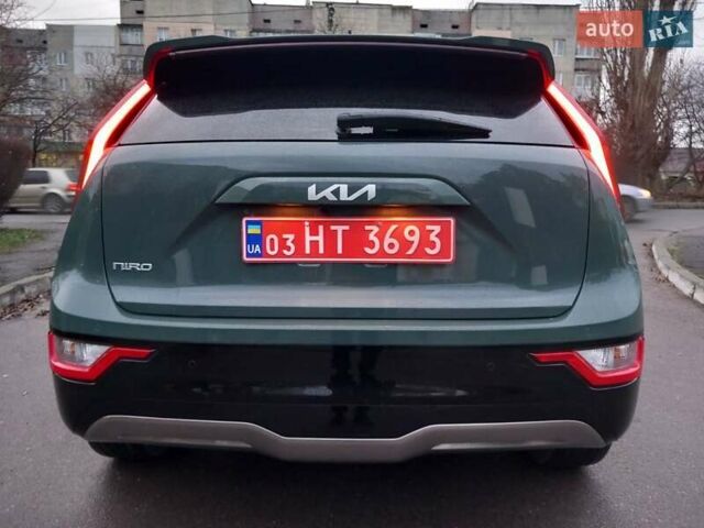 Зеленый Киа Niro, объемом двигателя 0 л и пробегом 121 тыс. км за 22500 $, фото 7 на Automoto.ua