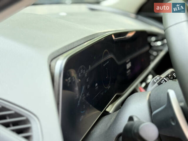 Зеленый Киа Niro, объемом двигателя 0 л и пробегом 26 тыс. км за 25199 $, фото 48 на Automoto.ua