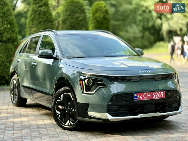 Зеленый Киа Niro, объемом двигателя 0 л и пробегом 26 тыс. км за 25199 $, фото 2 на Automoto.ua