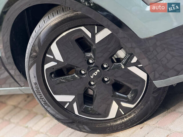 Зеленый Киа Niro, объемом двигателя 0 л и пробегом 26 тыс. км за 25199 $, фото 6 на Automoto.ua