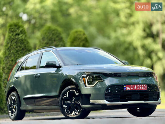 Зеленый Киа Niro, объемом двигателя 0 л и пробегом 26 тыс. км за 25199 $, фото 4 на Automoto.ua