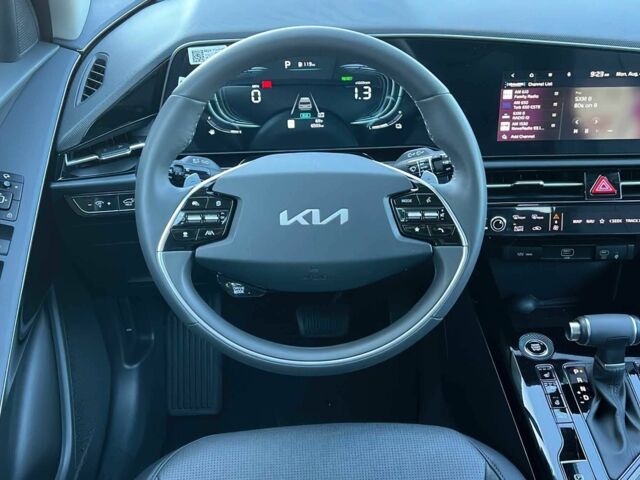 Зеленый Киа Niro, объемом двигателя 1.6 л и пробегом 4 тыс. км за 7800 $, фото 15 на Automoto.ua