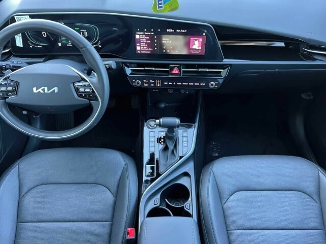 Зеленый Киа Niro, объемом двигателя 1.6 л и пробегом 4 тыс. км за 7800 $, фото 14 на Automoto.ua