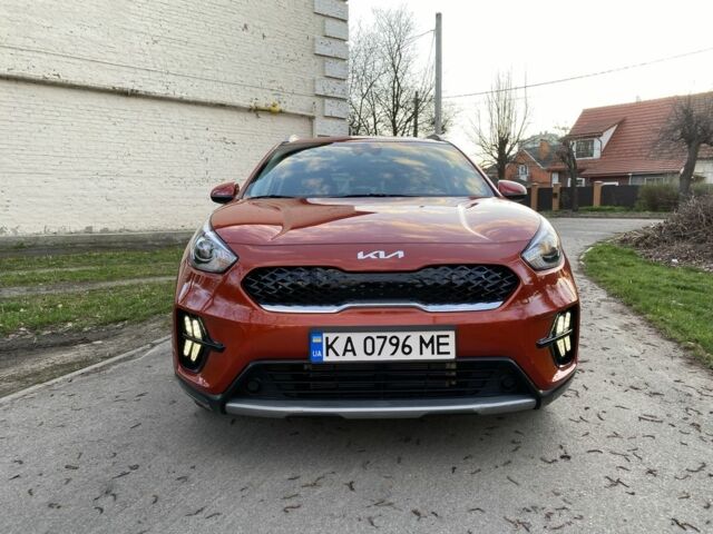 Помаранчевий Кіа Niro, об'ємом двигуна 1.6 л та пробігом 1 тис. км за 23200 $, фото 1 на Automoto.ua