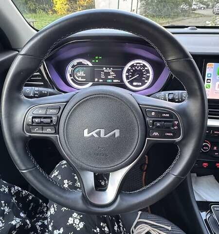 Помаранчевий Кіа Niro, об'ємом двигуна 1.58 л та пробігом 22 тис. км за 23500 $, фото 10 на Automoto.ua