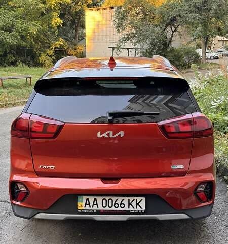 Помаранчевий Кіа Niro, об'ємом двигуна 1.58 л та пробігом 22 тис. км за 23500 $, фото 2 на Automoto.ua