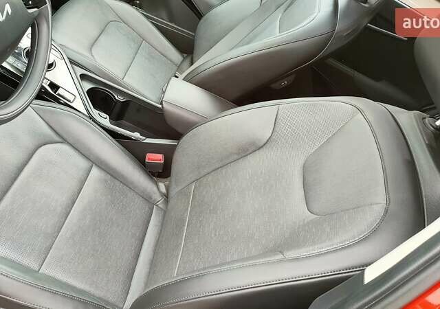 Оранжевый Киа Niro, объемом двигателя 1.58 л и пробегом 26 тыс. км за 27750 $, фото 17 на Automoto.ua