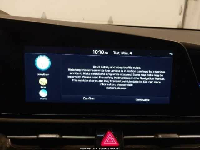 Оранжевый Киа Niro, объемом двигателя 0 л и пробегом 70 тыс. км за 7100 $, фото 17 на Automoto.ua