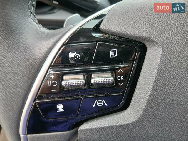 Оранжевый Киа Niro, объемом двигателя 1.58 л и пробегом 60 тыс. км за 22000 $, фото 28 на Automoto.ua