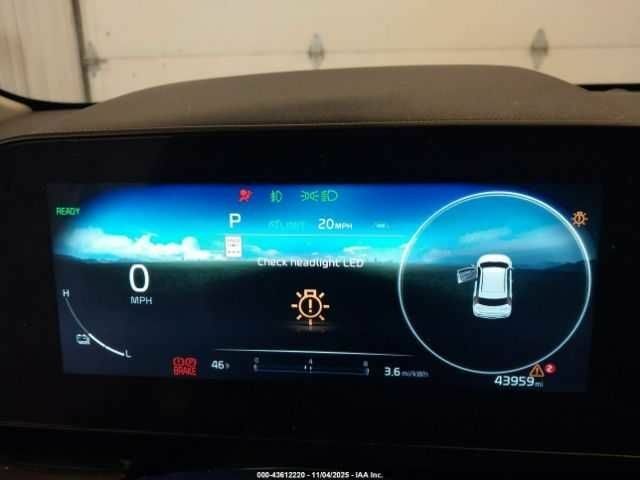 Оранжевый Киа Niro, объемом двигателя 0 л и пробегом 70 тыс. км за 7100 $, фото 6 на Automoto.ua