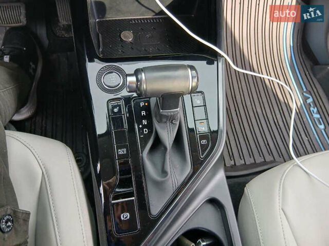 Оранжевый Киа Niro, объемом двигателя 1.58 л и пробегом 60 тыс. км за 22000 $, фото 27 на Automoto.ua