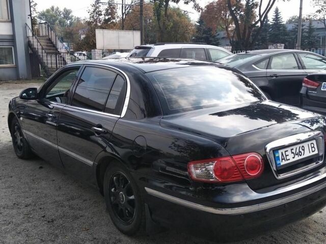 Чорний Кіа Опірус, об'ємом двигуна 3.5 л та пробігом 270 тис. км за 3990 $, фото 4 на Automoto.ua