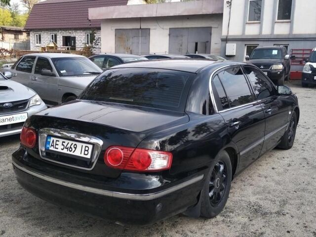 Чорний Кіа Опірус, об'ємом двигуна 3.5 л та пробігом 270 тис. км за 3990 $, фото 3 на Automoto.ua