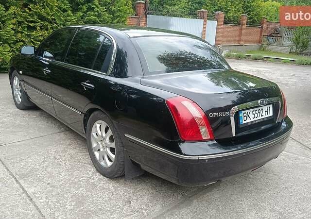Черный Киа Опирус, объемом двигателя 3.78 л и пробегом 185 тыс. км за 6800 $, фото 6 на Automoto.ua