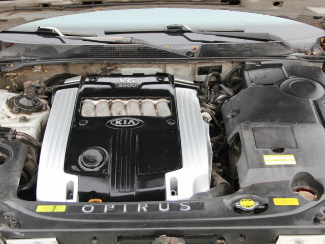 Серый Киа Опирус, объемом двигателя 3.5 л и пробегом 256 тыс. км за 4700 $, фото 27 на Automoto.ua