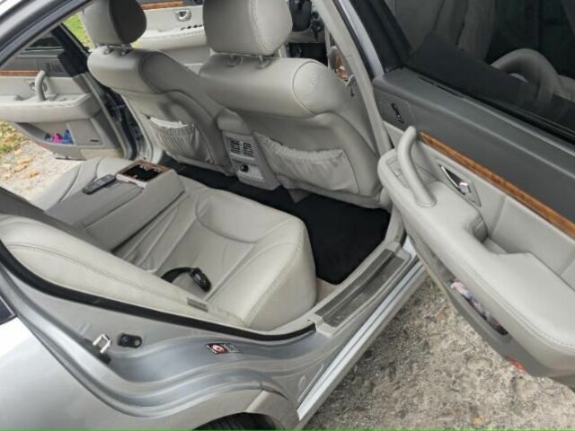 Серый Киа Опирус, объемом двигателя 3 л и пробегом 214 тыс. км за 6300 $, фото 4 на Automoto.ua