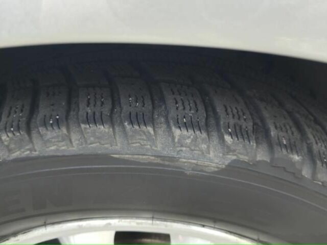 Серый Киа Опирус, объемом двигателя 3 л и пробегом 214 тыс. км за 6300 $, фото 5 на Automoto.ua