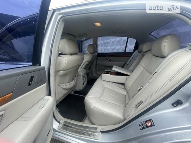 Сірий Кіа Опірус, об'ємом двигуна 3.5 л та пробігом 280 тис. км за 4150 $, фото 9 на Automoto.ua