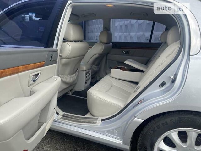 Сірий Кіа Опірус, об'ємом двигуна 3.5 л та пробігом 280 тис. км за 4150 $, фото 13 на Automoto.ua