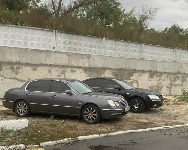 Серый Киа Опирус, объемом двигателя 3.78 л и пробегом 324 тыс. км за 4900 $, фото 1 на Automoto.ua