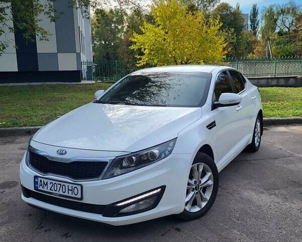 Белый Киа Оптима, объемом двигателя 2 л и пробегом 220 тыс. км за 9300 $, фото 1 на Automoto.ua