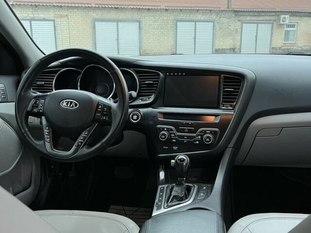 Белый Киа Оптима, объемом двигателя 2.4 л и пробегом 215 тыс. км за 9200 $, фото 12 на Automoto.ua