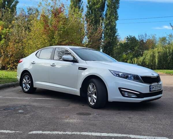 Белый Киа Оптима, объемом двигателя 2 л и пробегом 220 тыс. км за 9300 $, фото 2 на Automoto.ua