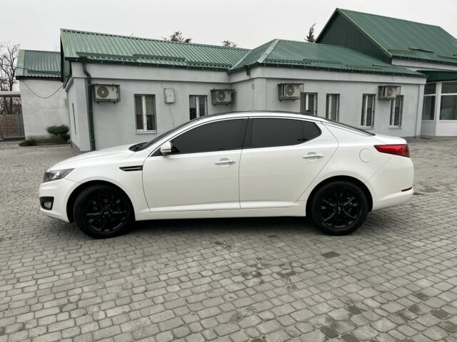 Белый Киа Оптима, объемом двигателя 2.4 л и пробегом 215 тыс. км за 9200 $, фото 9 на Automoto.ua