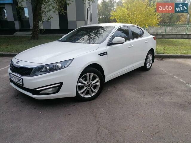 Белый Киа Оптима, объемом двигателя 2 л и пробегом 220 тыс. км за 9300 $, фото 21 на Automoto.ua
