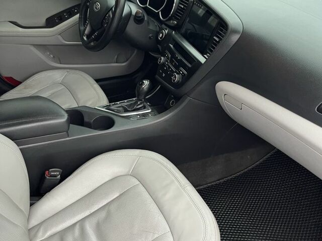 Белый Киа Оптима, объемом двигателя 2.4 л и пробегом 215 тыс. км за 9200 $, фото 14 на Automoto.ua