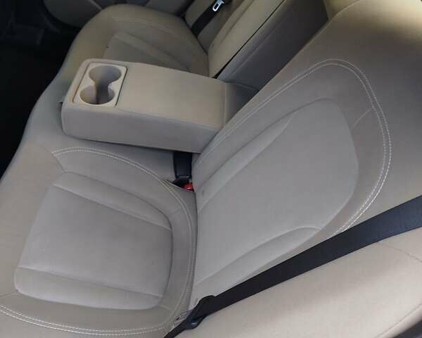 Белый Киа Оптима, объемом двигателя 2.36 л и пробегом 137 тыс. км за 8200 $, фото 5 на Automoto.ua