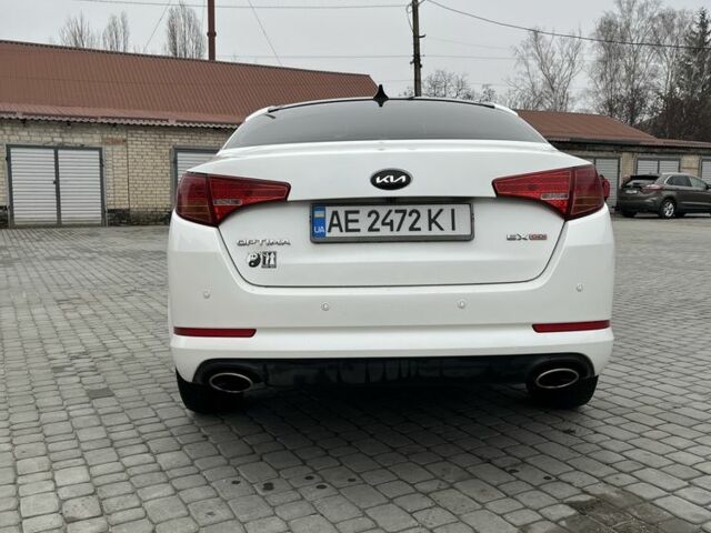 Белый Киа Оптима, объемом двигателя 2.4 л и пробегом 215 тыс. км за 9200 $, фото 6 на Automoto.ua