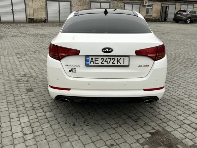 Белый Киа Оптима, объемом двигателя 2.4 л и пробегом 215 тыс. км за 9200 $, фото 5 на Automoto.ua