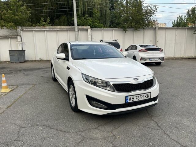 Белый Киа Оптима, объемом двигателя 2 л и пробегом 241 тыс. км за 9200 $, фото 4 на Automoto.ua