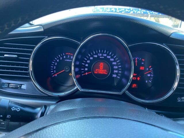 Кіа Оптіма 2012 у Миколаєві на Automoto.ua Білий Кіа Оптіма, об'ємом двигуна 2 л та пробігом 2 тис. км за 8000 $, фото 7 на Automoto.ua