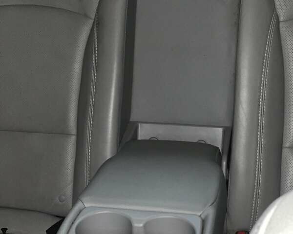 Белый Киа Оптима, объемом двигателя 2.4 л и пробегом 158 тыс. км за 9500 $, фото 15 на Automoto.ua