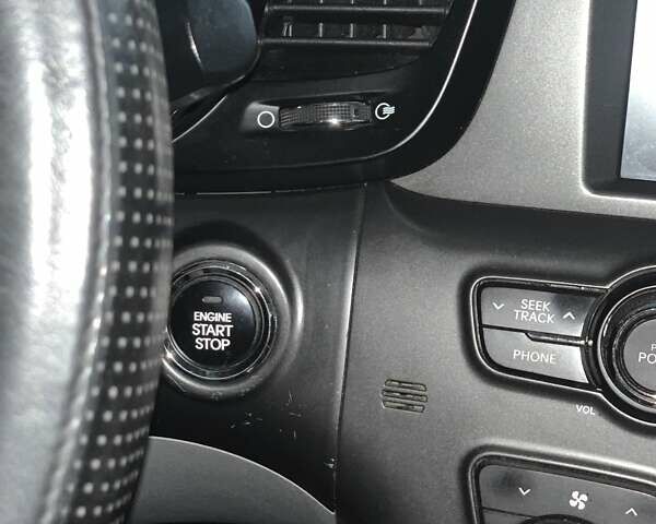 Белый Киа Оптима, объемом двигателя 2.4 л и пробегом 158 тыс. км за 9500 $, фото 22 на Automoto.ua