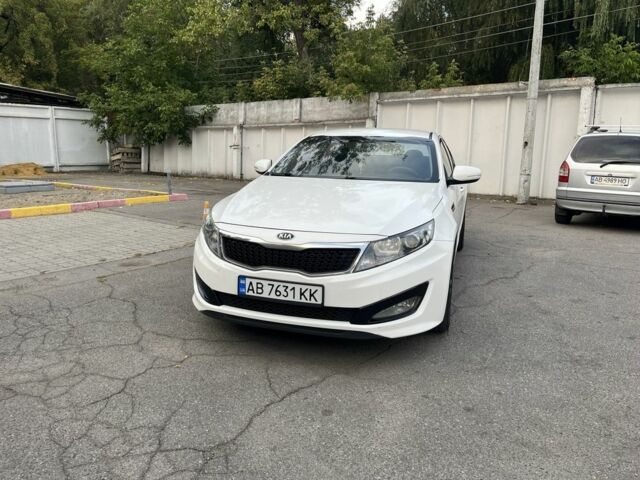 Белый Киа Оптима, объемом двигателя 2 л и пробегом 241 тыс. км за 9200 $, фото 3 на Automoto.ua