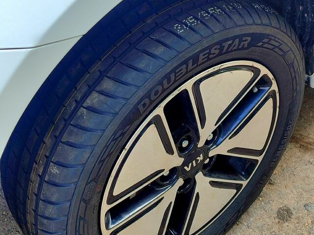 Кіа Оптіма 2012 у Харкові на Automoto.ua Білий Кіа Оптіма, об'ємом двигуна 2.4 л та пробігом 208 тис. км за 8999 $, фото 1 на Automoto.ua