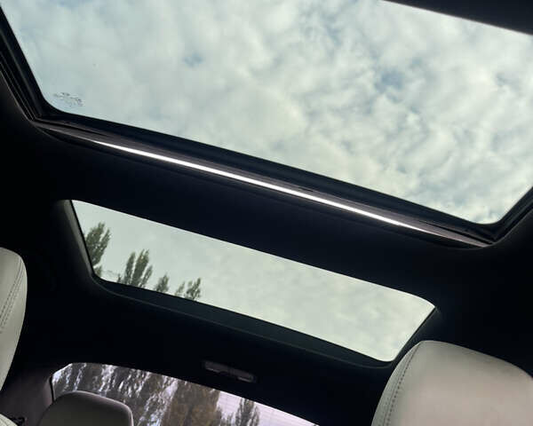 Белый Киа Оптима, объемом двигателя 2 л и пробегом 180 тыс. км за 7900 $, фото 9 на Automoto.ua