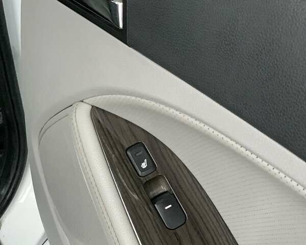 Белый Киа Оптима, объемом двигателя 2.4 л и пробегом 158 тыс. км за 9500 $, фото 10 на Automoto.ua