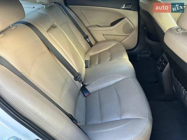 Белый Киа Оптима, объемом двигателя 2.4 л и пробегом 220 тыс. км за 9490 $, фото 14 на Automoto.ua