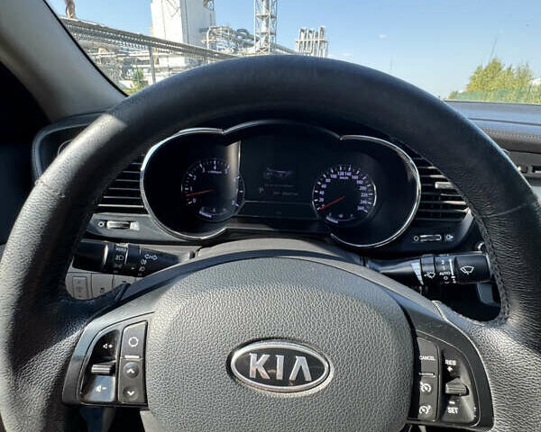 Киа Оптима 2012 в Коростене на Automoto.ua Белый Киа Оптима, объемом двигателя 2.4 л и пробегом 300 тыс. км за 8499 $, фото 7 на Automoto.ua