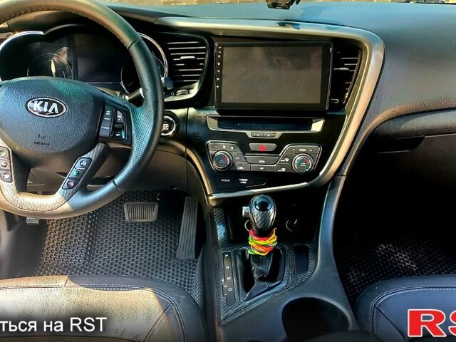 Белый Киа Оптима, объемом двигателя 2.4 л и пробегом 214 тыс. км за 9800 $, фото 7 на Automoto.ua